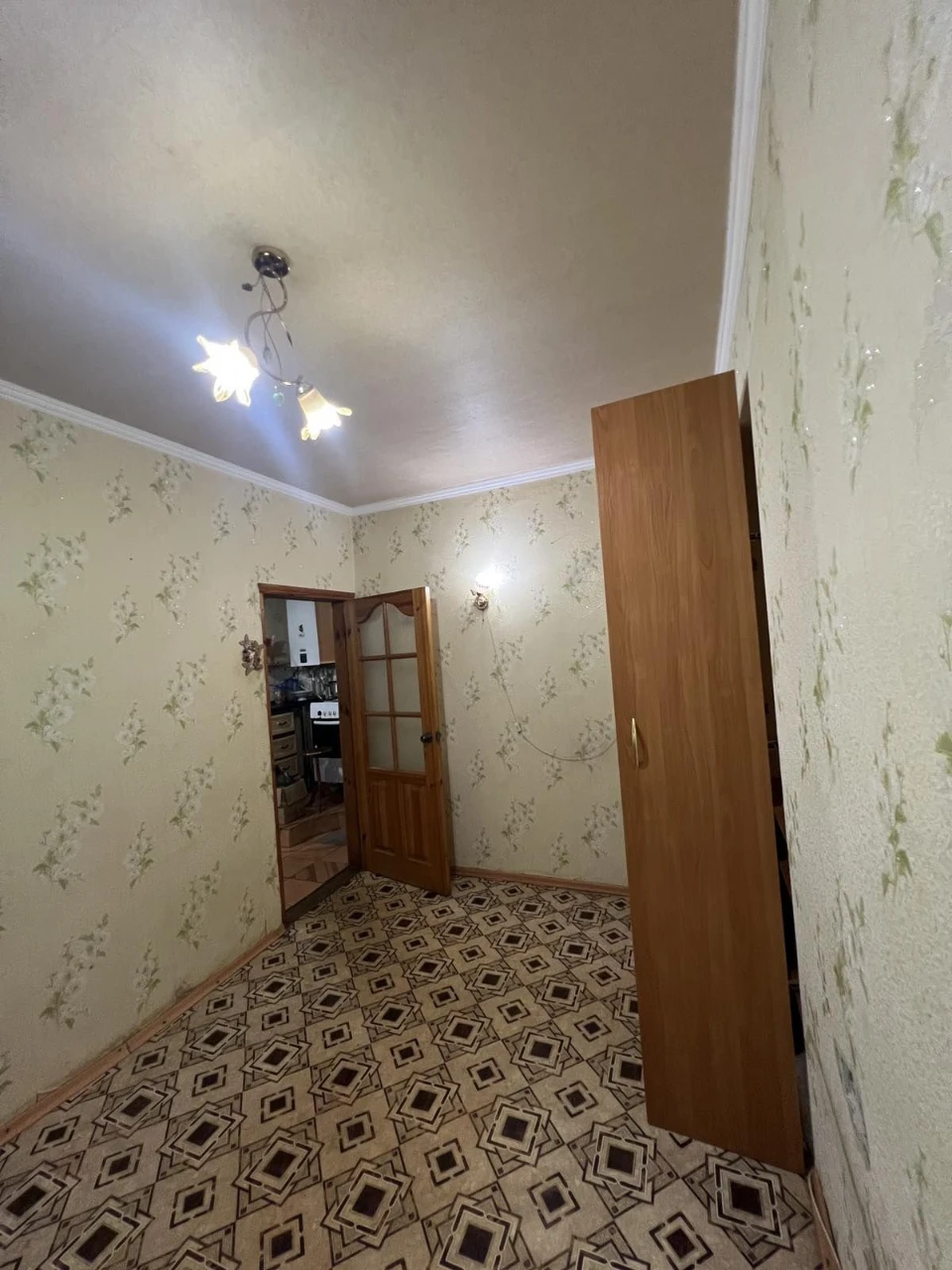 продаж 2кімнатної квартири в центрі міста