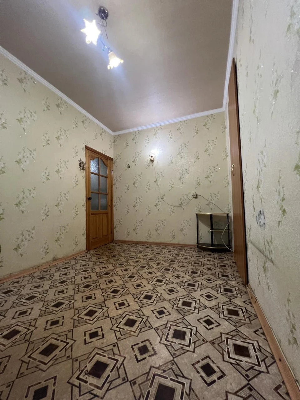 продаж 2кімнатної квартири в центрі міста