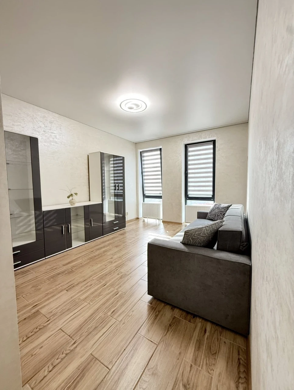 Sale of a 1-bedroom apartment in a new building