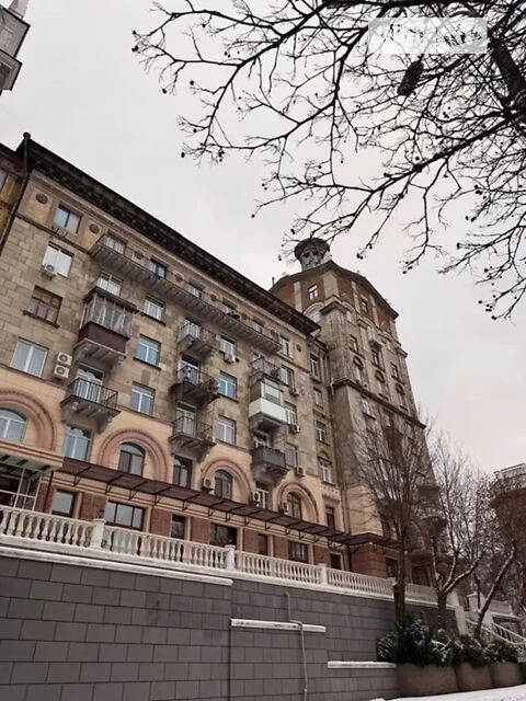 Sale of 2-room apartment 75 sq. m on Kruglouniversitytska 13 street