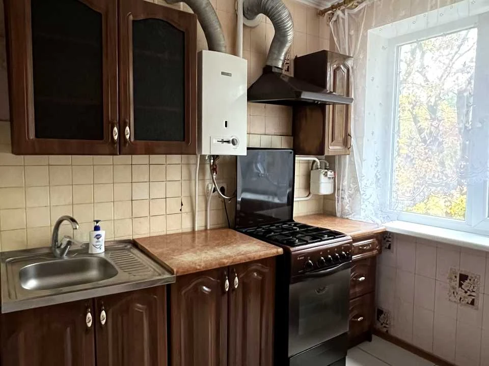 Apartment. Vinnytsia, Khmelnytsky Avenue