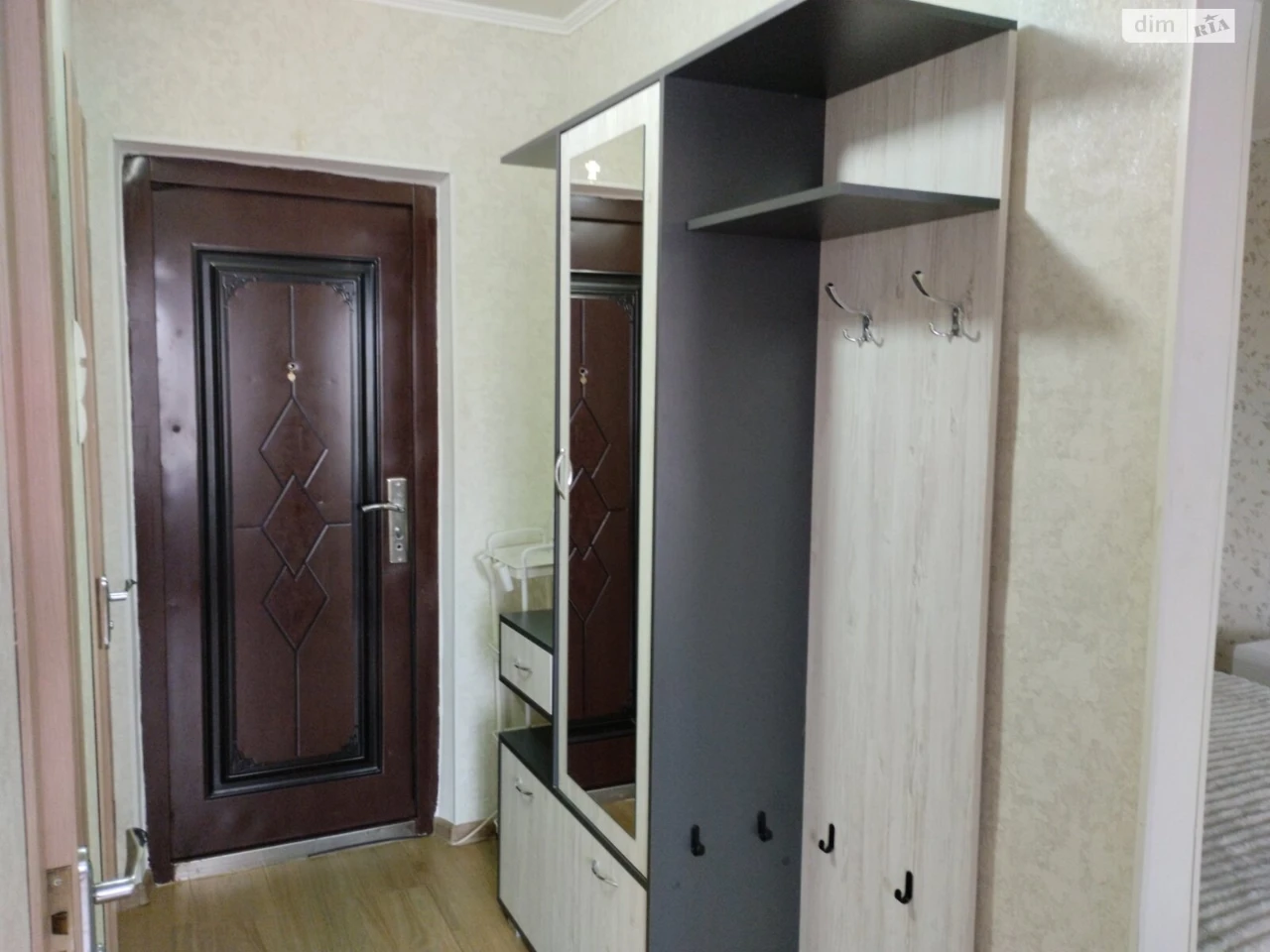 Long-Term Rental Apartment "Vishchenka"