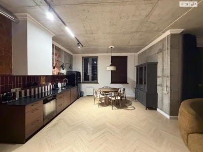Long-Term Rental Apartment "Vyshenka"