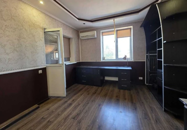 House for Sale in the Center of Vinnytsia