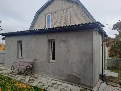 Sale of a one-story house with a plot of 4 acres on ST Skh