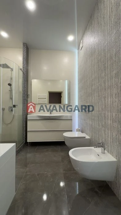 Продам IQ House 3х.ком.квартира