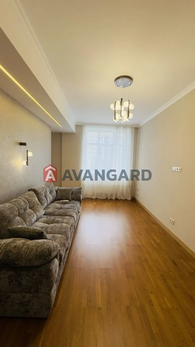 Продам IQ House 3х.ком.квартира