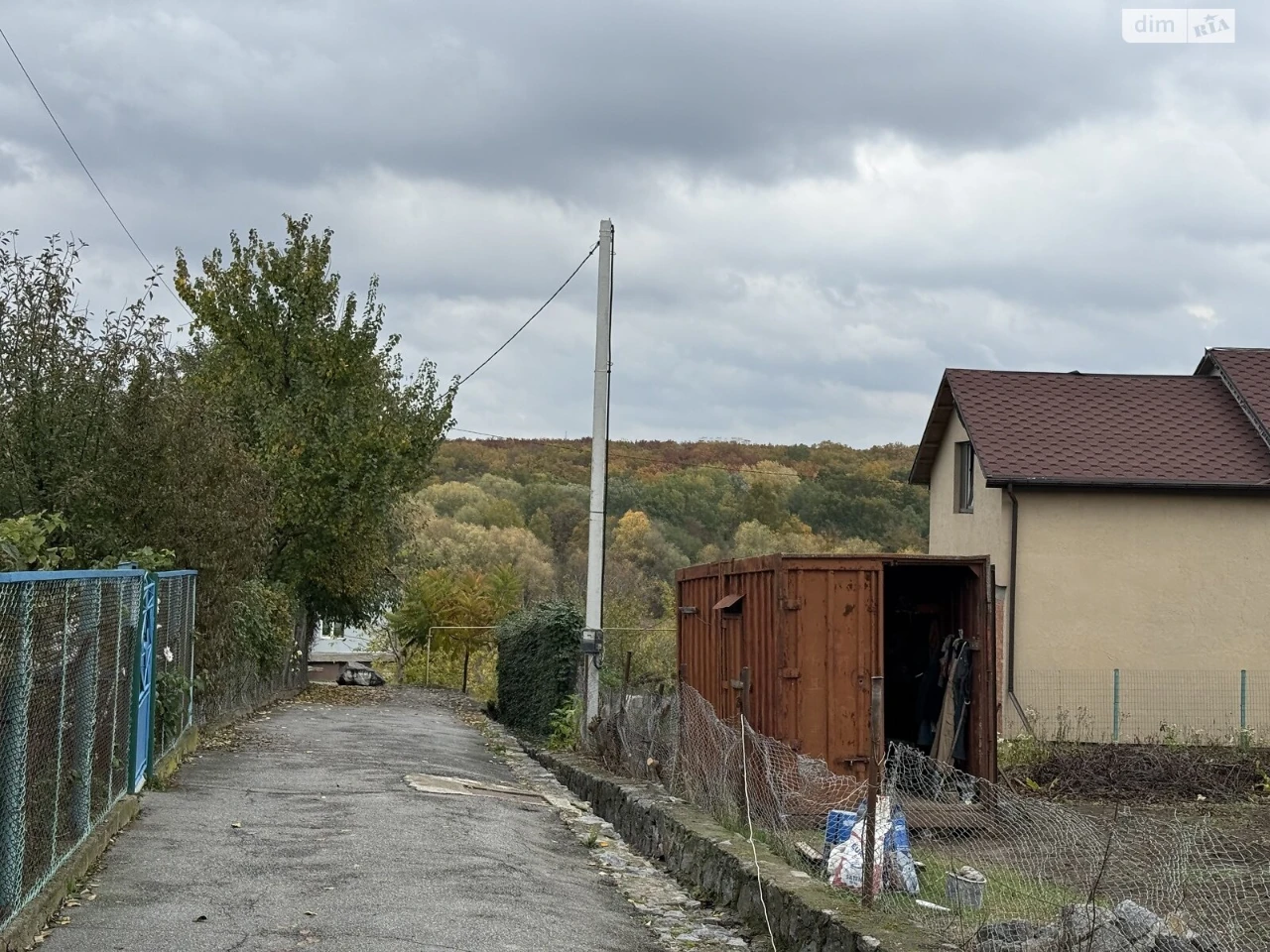 Продаж земельної ділянки під житлову забудову Сабарів