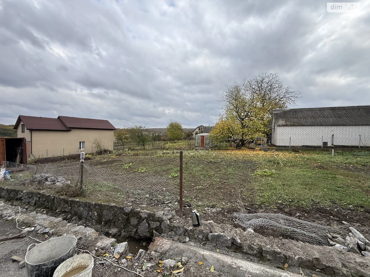 Продаж земельної ділянки під житлову забудову Сабарів