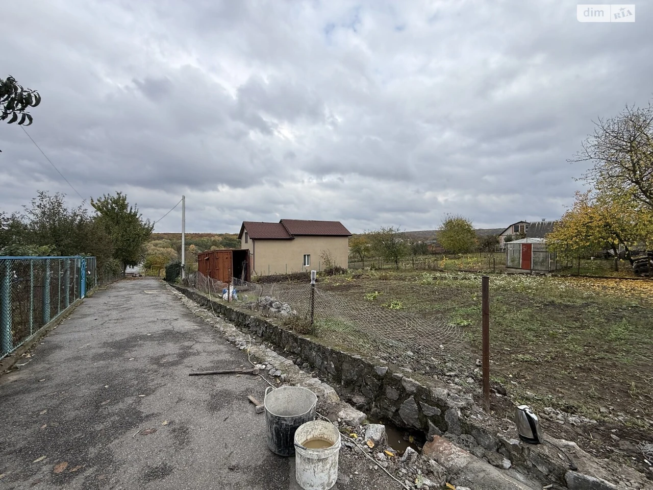 Продаж земельної ділянки під житлову забудову Сабарів