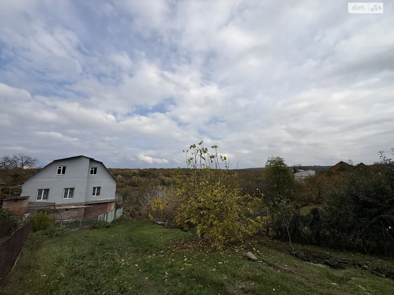 Продаж земельної ділянки під житлову забудову Сабарів