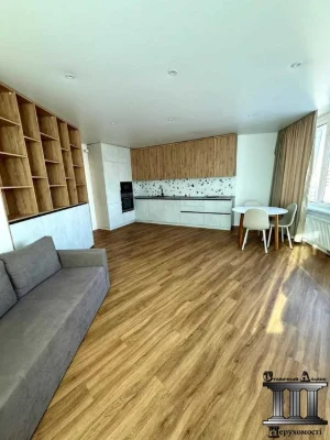 Spacious 2-room apartment, Manhattan city residential complex, Beresteyskiy district (