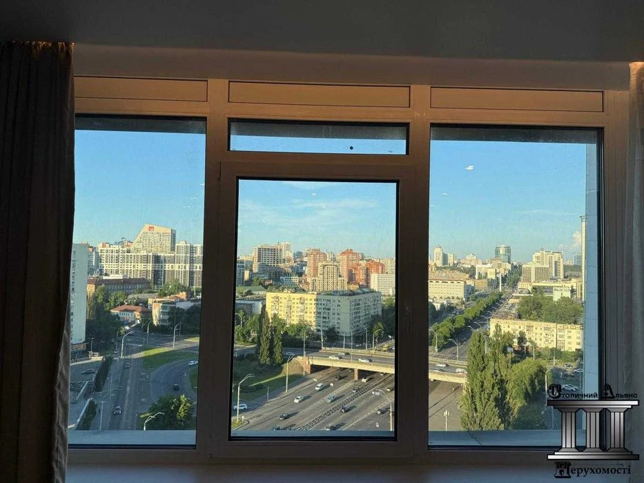 Spacious 2-room apartment, Manhattan city residential complex, Beresteyskiy district (