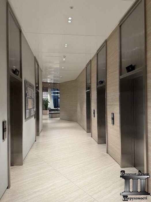 Spacious 2-room apartment, Manhattan city residential complex, Beresteyskiy district (