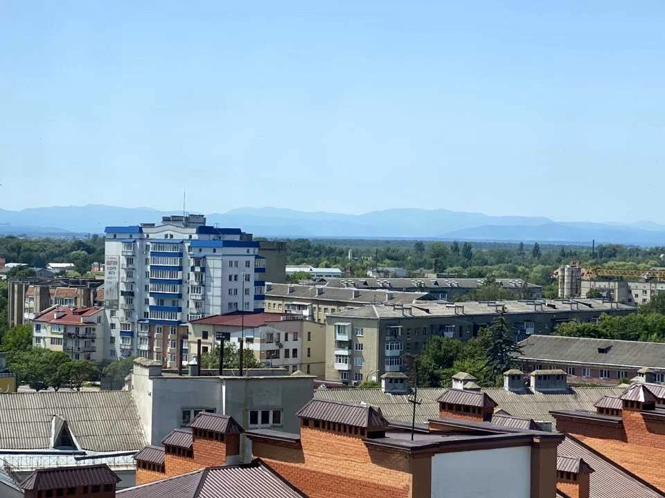 Apartment. Ivano-Frankivsk, Dzhokhara Dudayeva Street