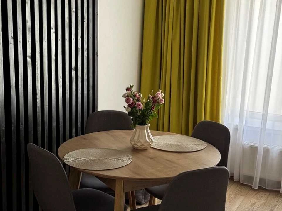 Apartment. Ivano-Frankivsk, Dzhokhara Dudayeva Street