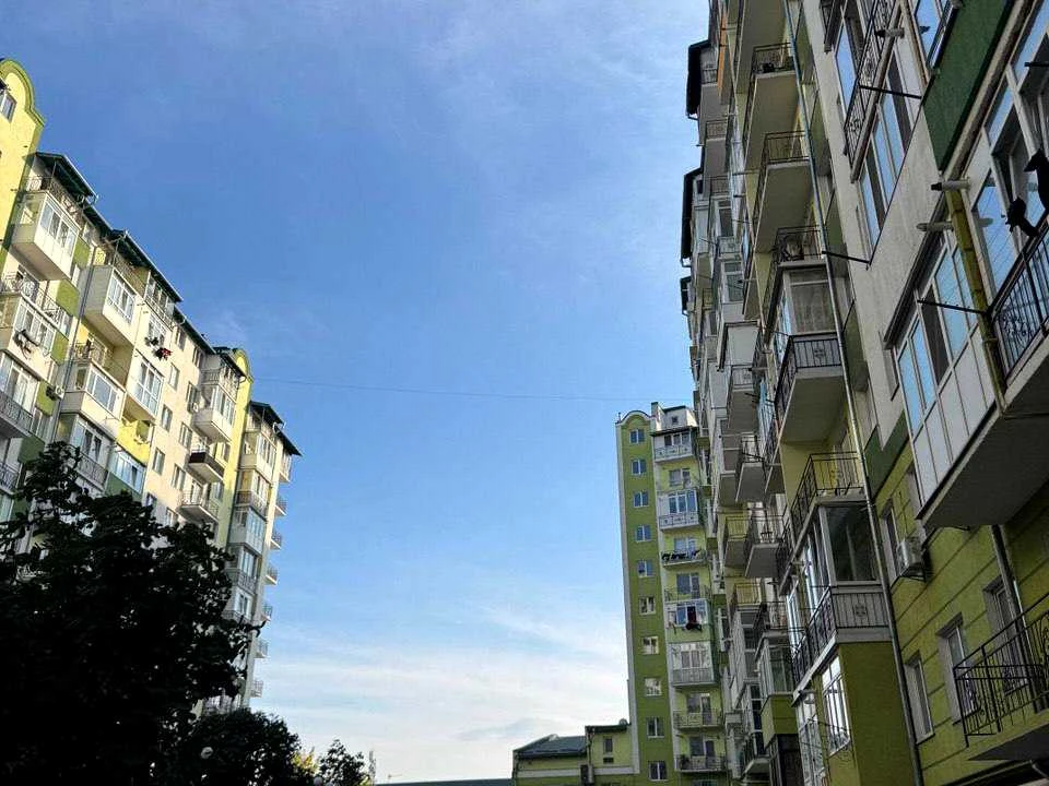 Apartment. Ivano-Frankivsk, Dzhokhara Dudayeva Street