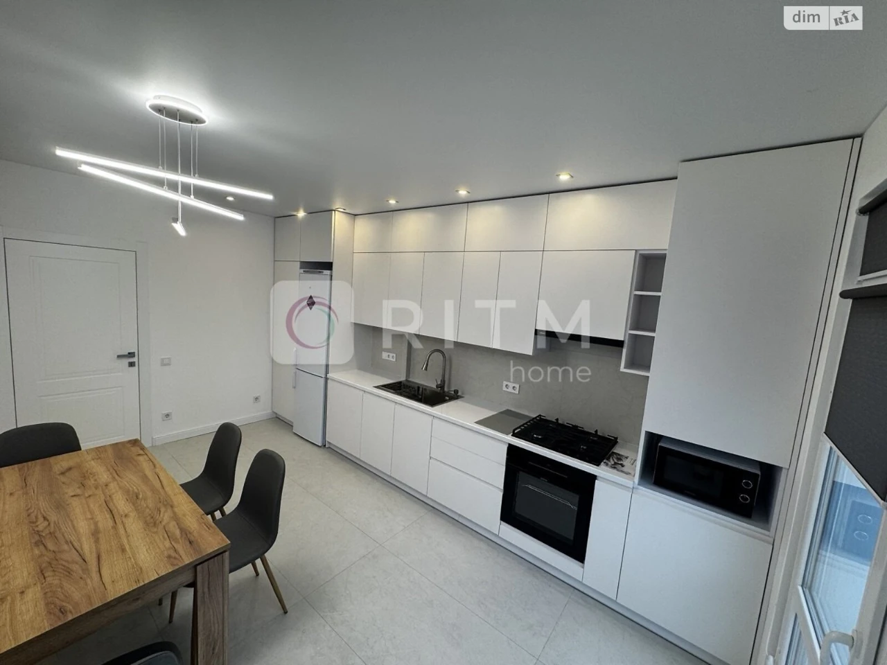 Long-Term Rental: Apartment