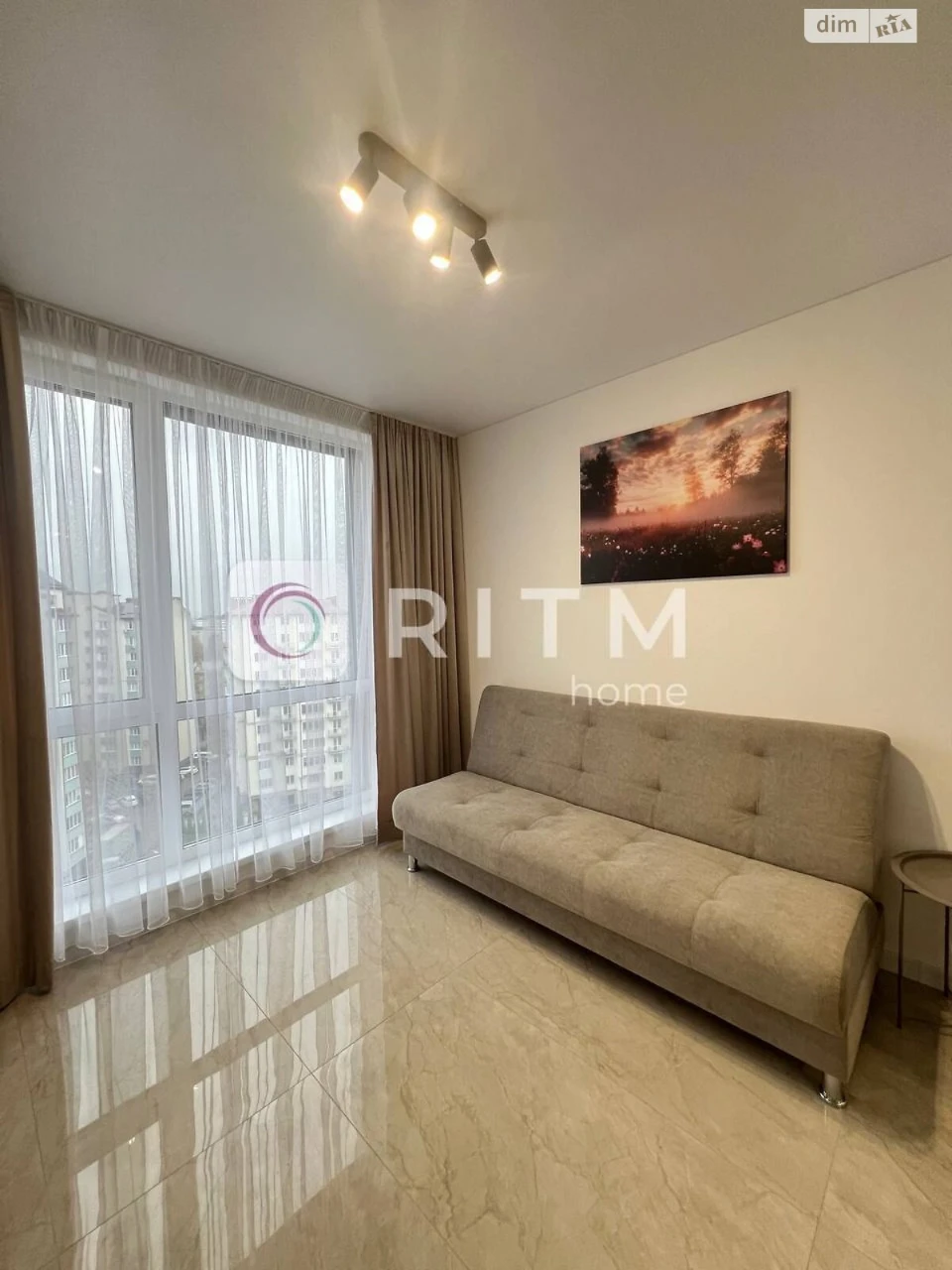 Long-Term Rental: Apartment