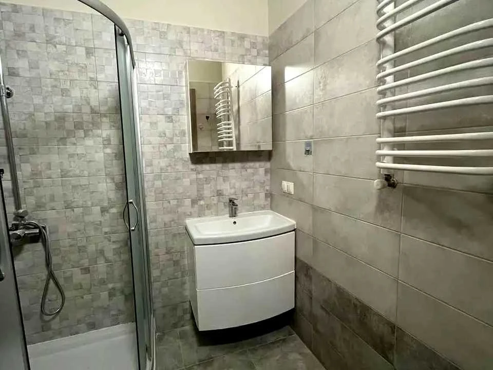 Apartment. Ivano-Frankivsk, вулиця Курінного Чорноти