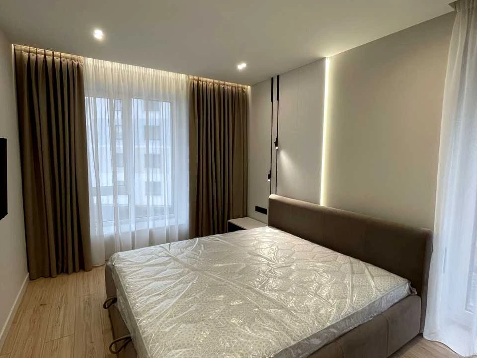 Apartment. Ivano-Frankivsk, Juliana Pelesha st.