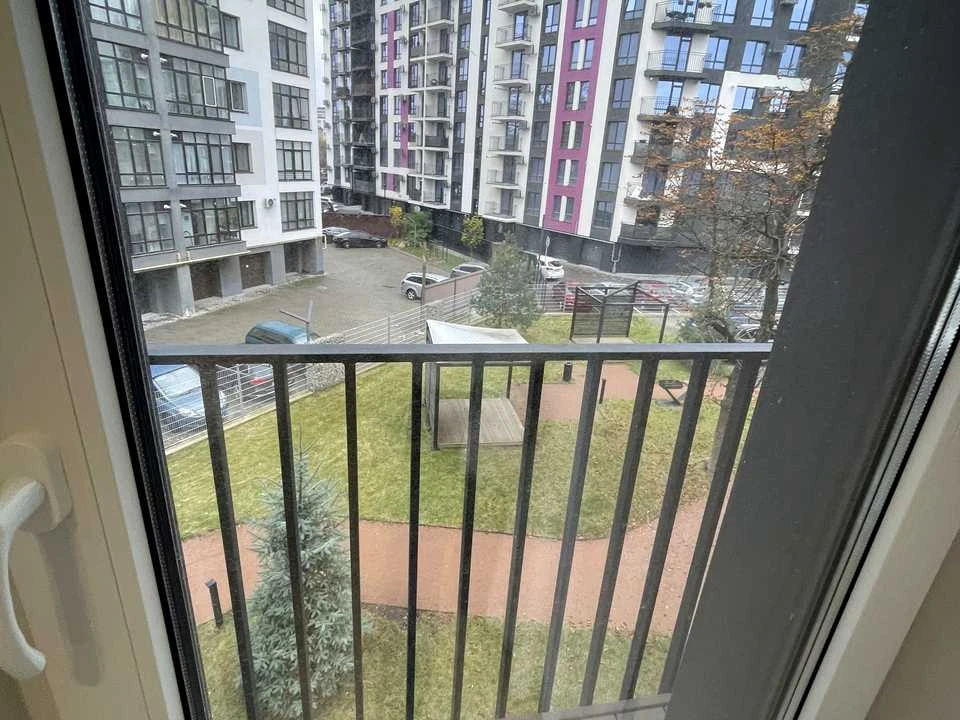 Apartment. Ivano-Frankivsk, Juliana Pelesha st.
