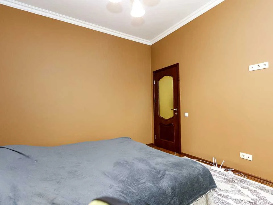 Apartment. Ivano-Frankivsk, Sichovyh Strichiv st.