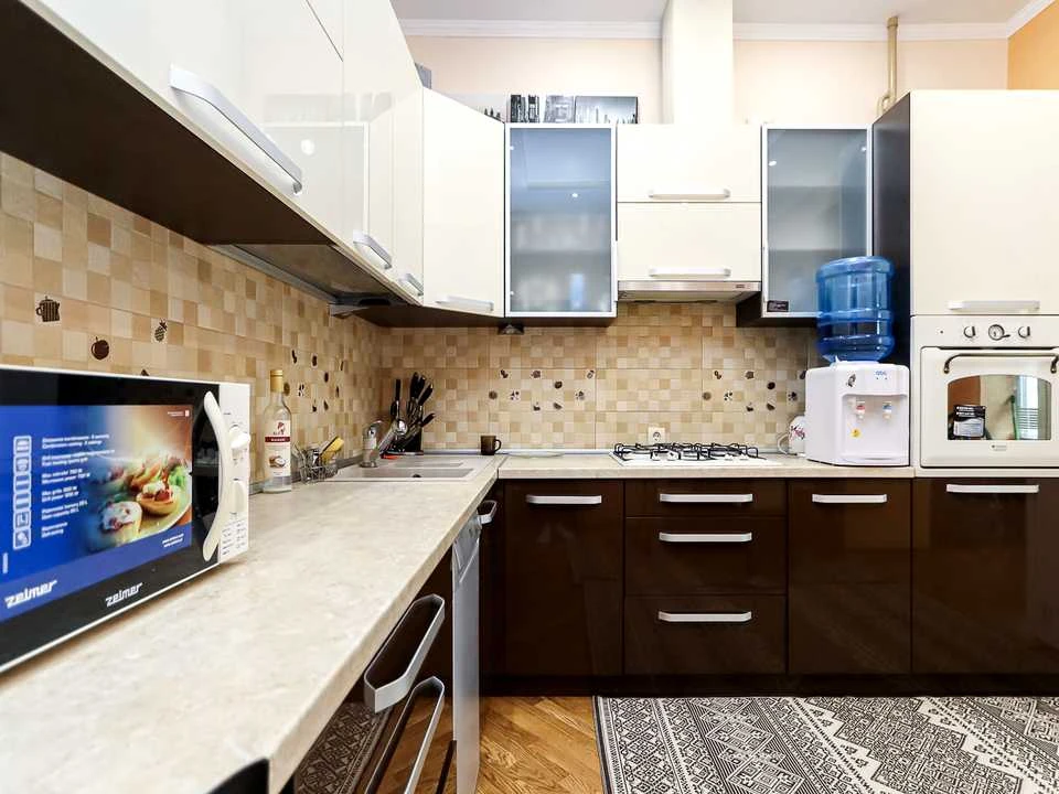 Apartment. Ivano-Frankivsk, Sichovyh Strichiv st.