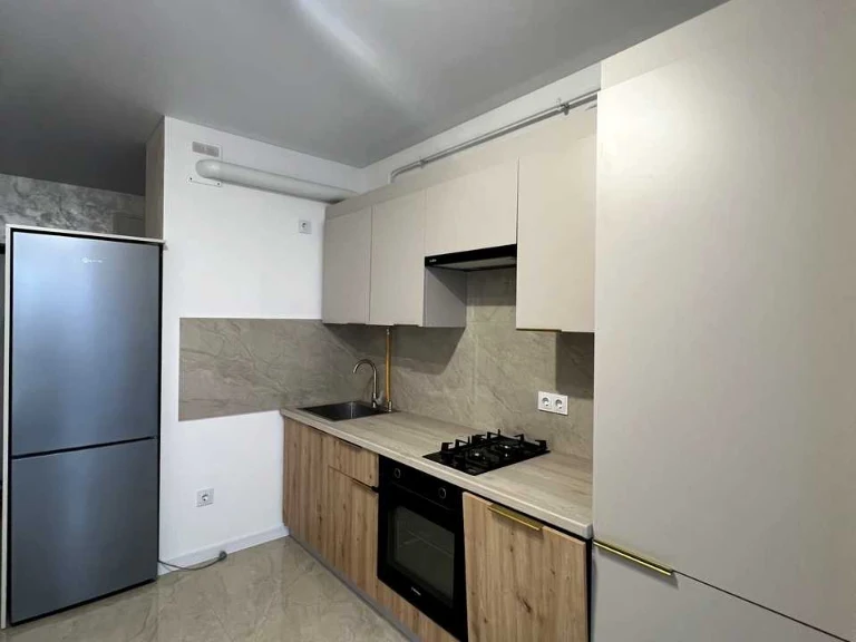Apartment. Ivano-Frankivsk, Vladyky Sobornaya вул.