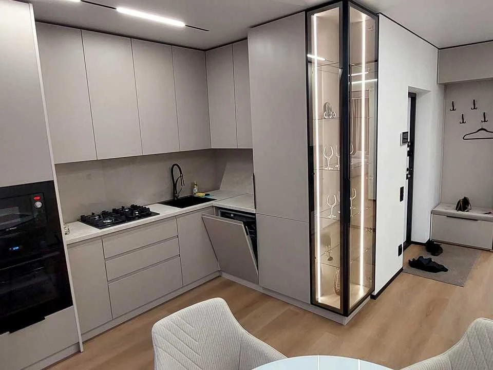 Apartment. Ivano-Frankivsk, Vladuky Sofrona Mudro Street