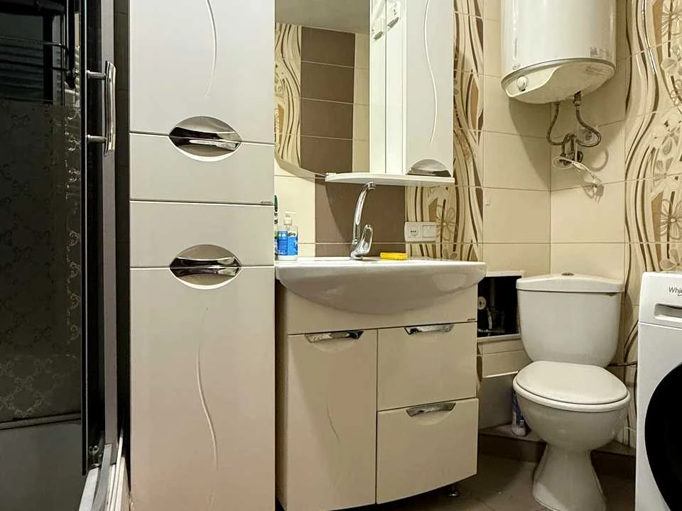 Apartment. Ivano-Frankivsk, Hnat Hotkevych st.