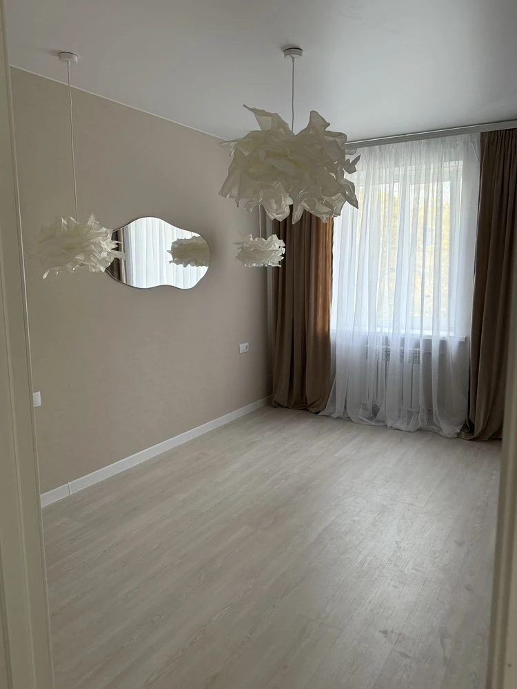 For Sale: Three-room apartment, two-room apartment, duplex