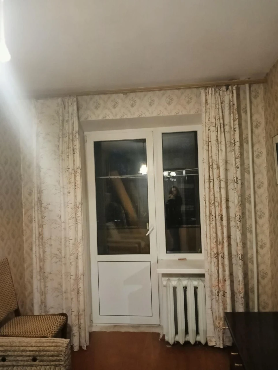 Продажа 3-комнатной квартиры в центре, 60 м², Кирпичный дом