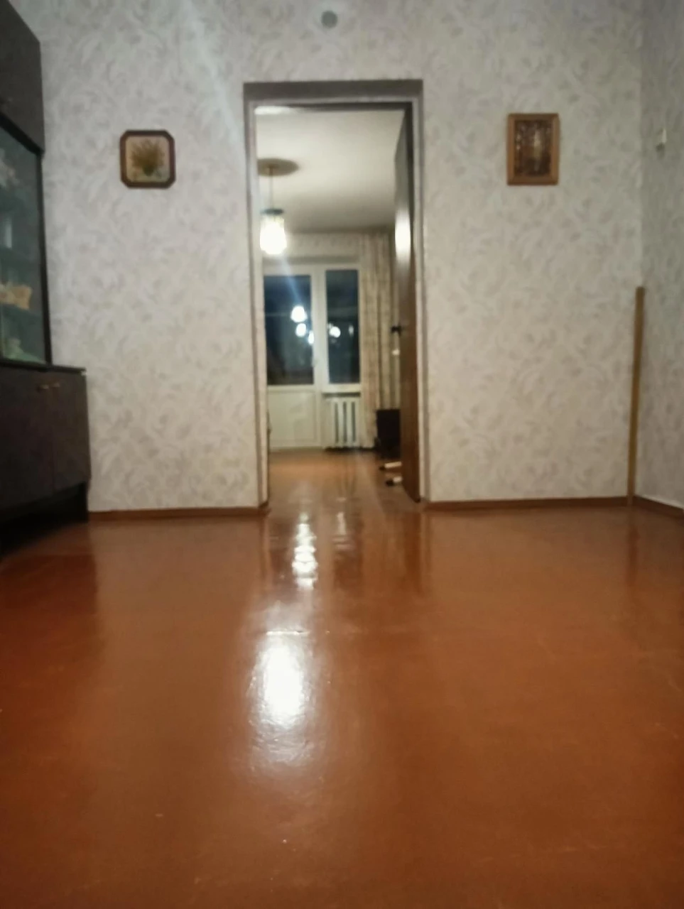 Продажа 3-комнатной квартиры в центре, 60 м², Кирпичный дом