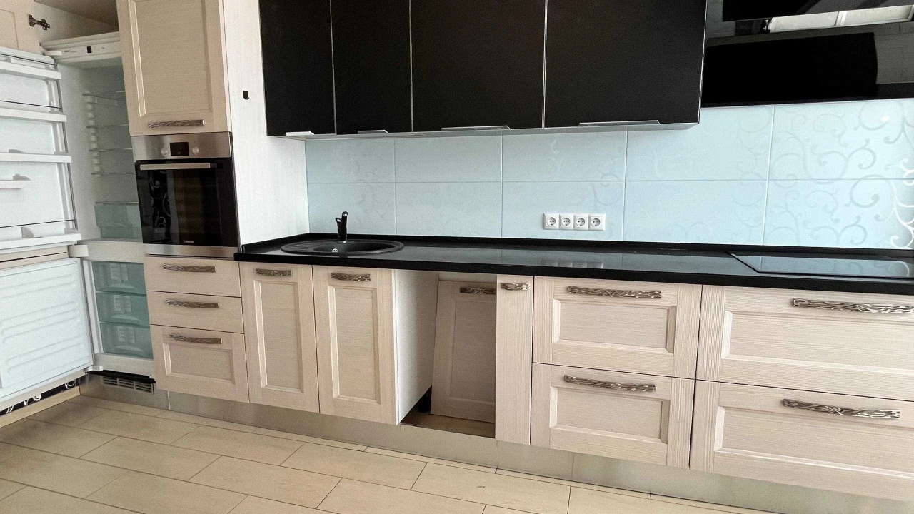 Apartment for Sale in Levada