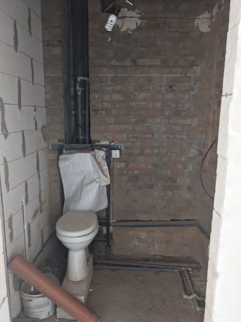 Sale of a three-room apartment