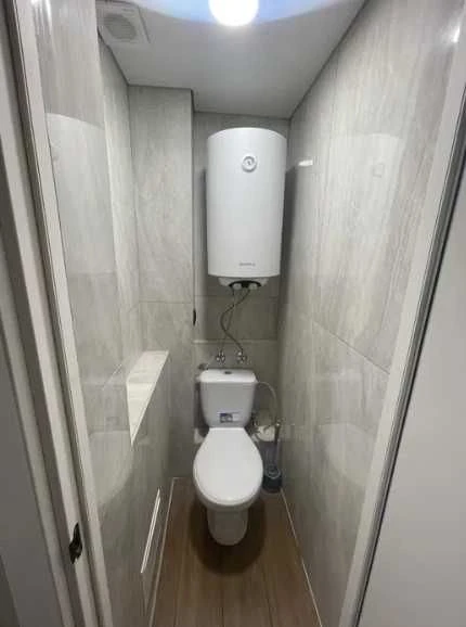 Продається квартира в центрі з ремонтом !