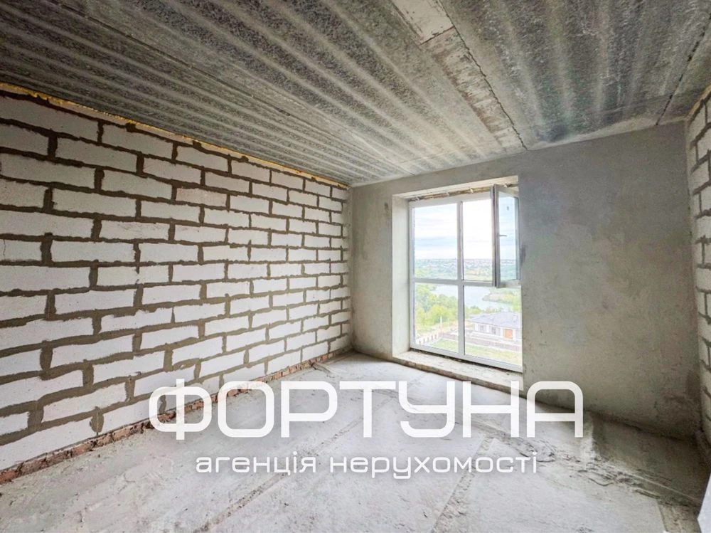 ЖК Стандарт, Сади 1, 3-кімнатна квартира в зданій секції