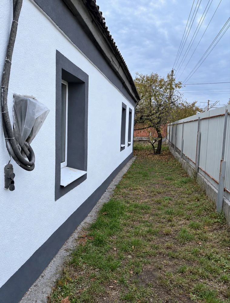 Продам будинок ! Гарна локація !