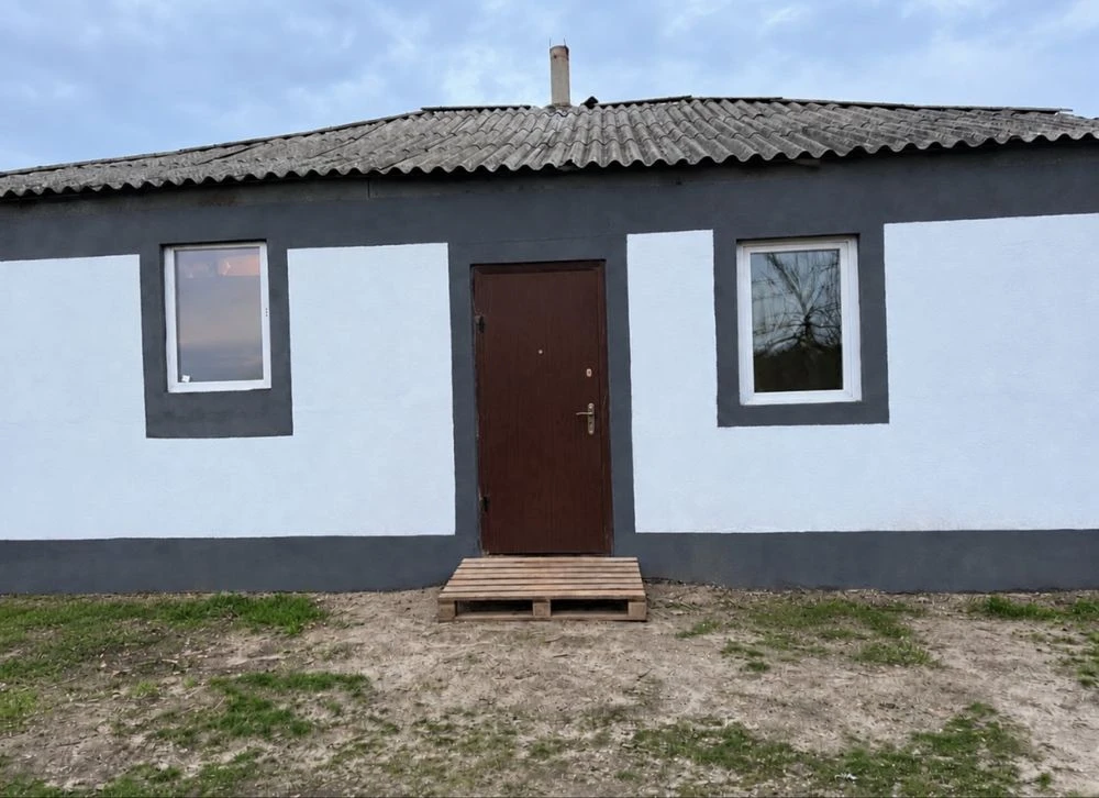 Продам будинок ! Гарна локація !