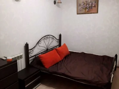 Будинок. Полтава, вулиця Юліани Матвійчука