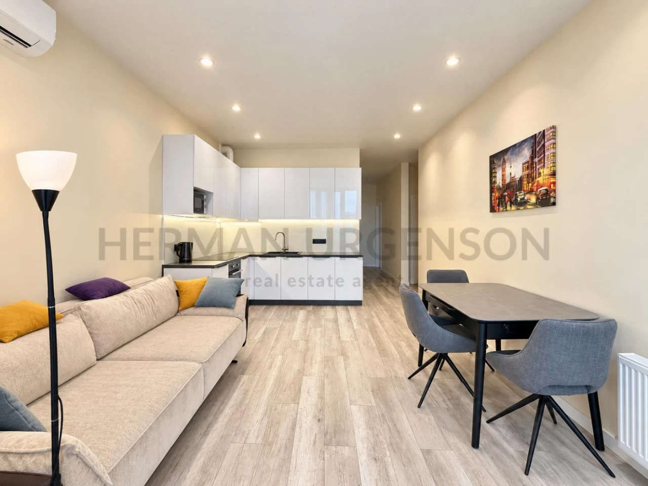 Selling 3-room apartment, 73 sq.m / City Line residential complex, Kapushanska Street