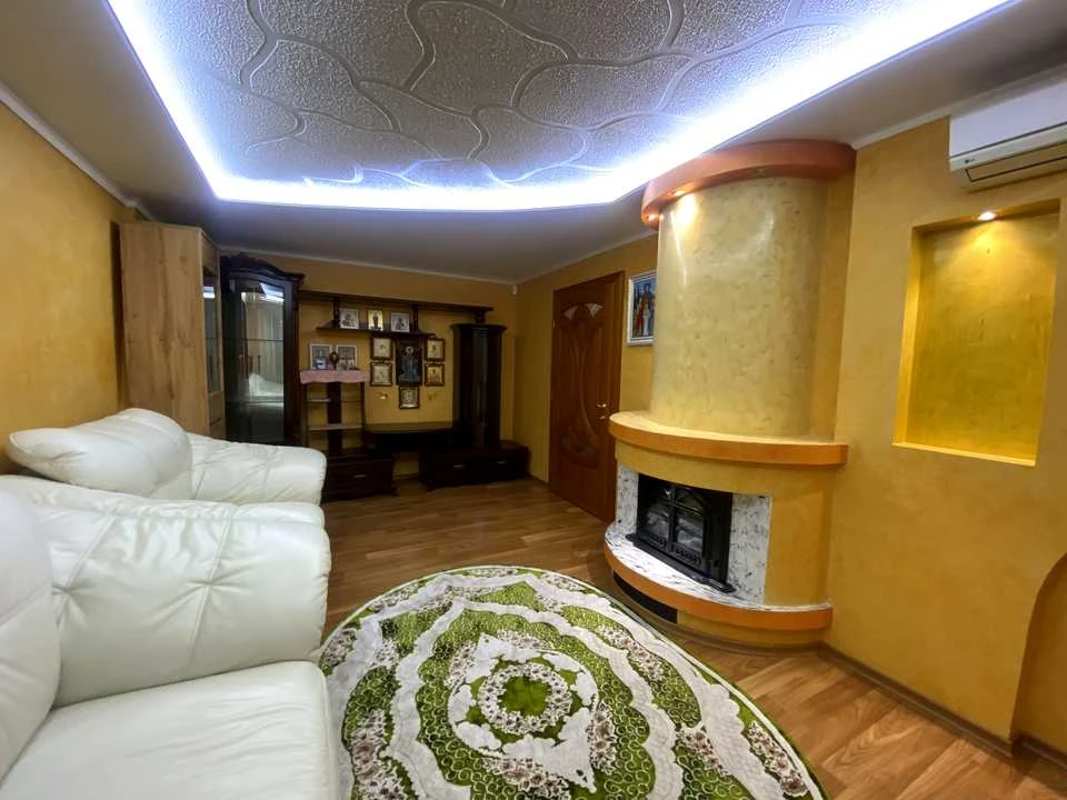 Квартира. Ужгород, Собранецька улица