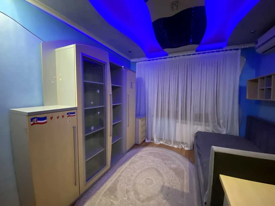 Квартира. Ужгород, Собранецька улица