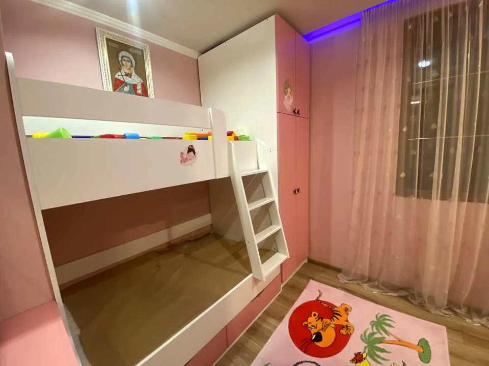 Квартира. Ужгород, Собранецька улица
