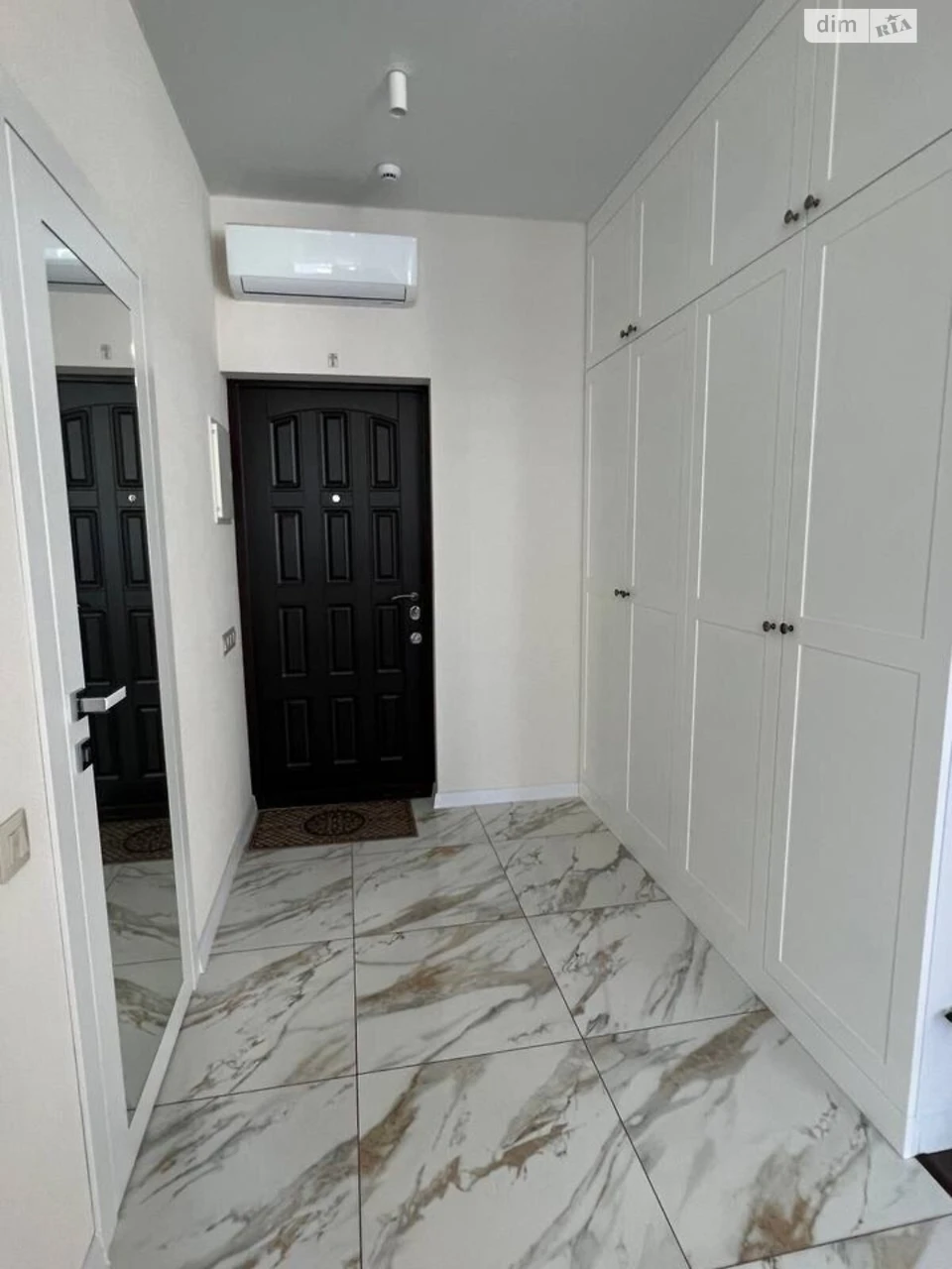 Long-Term Rental Apartment Primorsky