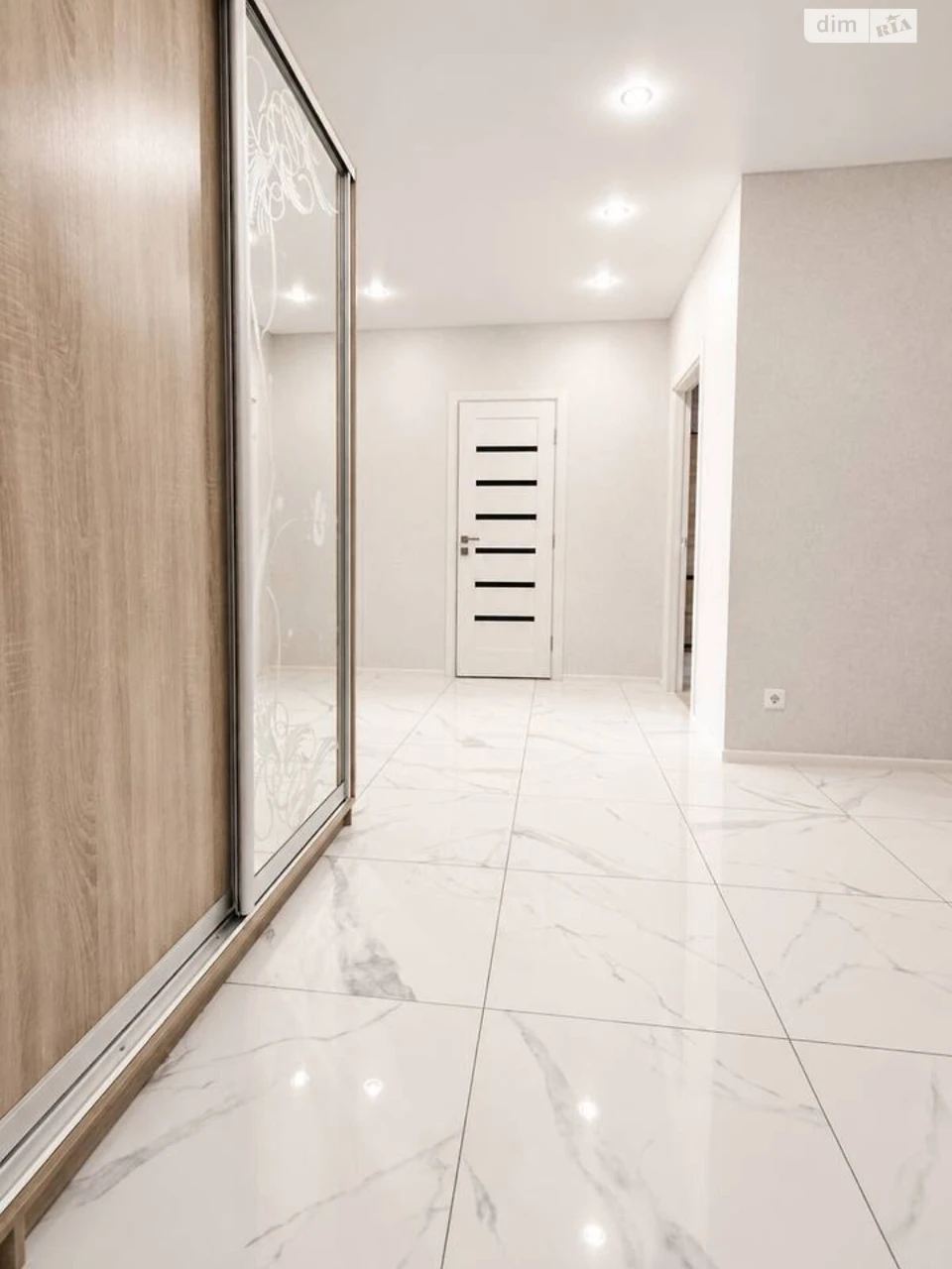 Apartment for Sale - Exhibition