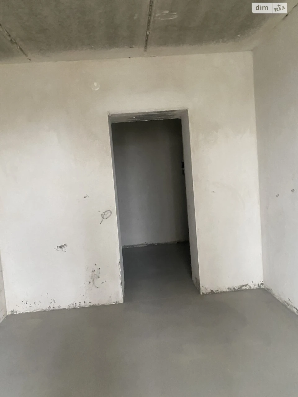 Продаж Квартира Озерна