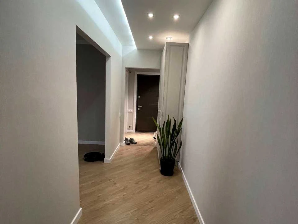 Apartment. Volodymyr Hmelnitsky, Romana Shukhevicha Street