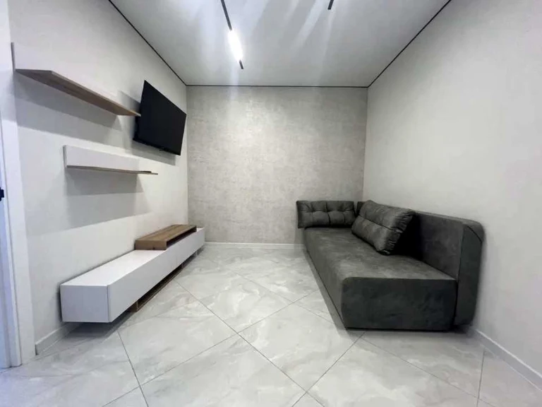 Apartment. Panasa Myrhoro Street, Khmelnytskyi